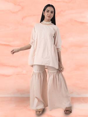 Gajri cotton embroidered peplum paired with matching pant 1