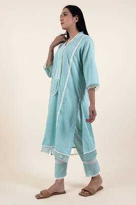 Firozi embroidered cotton dobby kurta  paired with matching pant 2