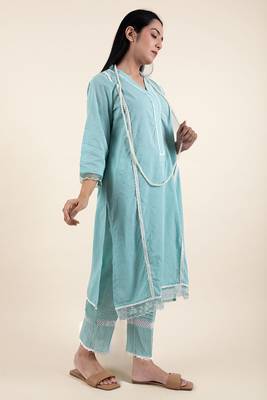 Firozi embroidered cotton dobby kurta  paired with matching pant 3