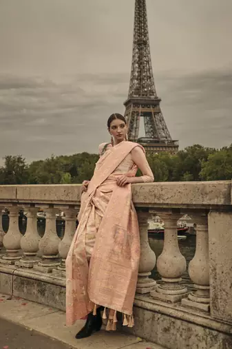Elora woven kashmiri organza weaving saree (soft pink)