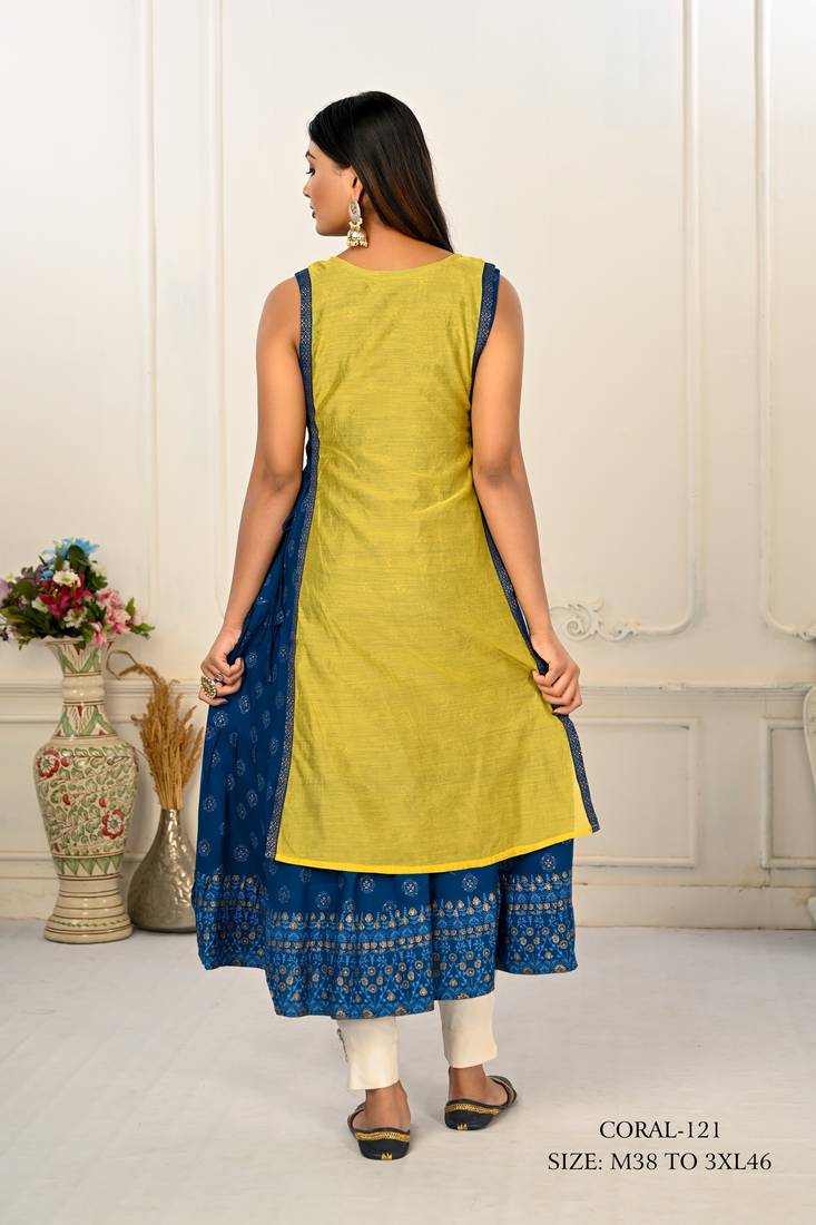 WOMEN VISCOSE AND JACQUARD BUTTA ZARI WITH EMBROIDERED KURTI