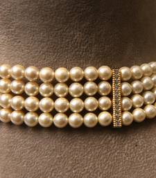 Beautiful World Pearl Choker
