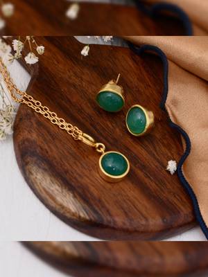 Green Onyx Charm Set 1