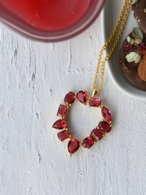Heart of Rubies Necklace 1
