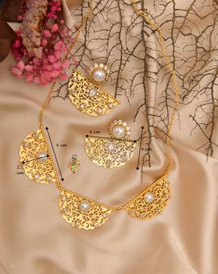 Nilofer Set 3