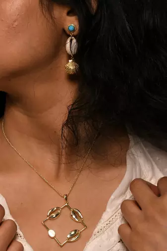 Ocean Kiss Earrings