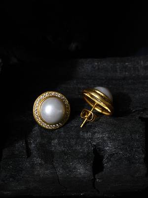 Stars and Pearls Studs 3