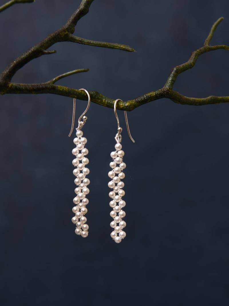 Pearl woven earrings