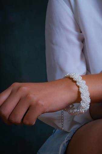 Braided Pearl Bracelet (Silver-Plated)