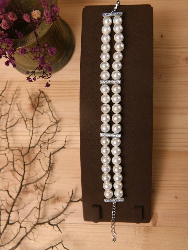 manufactured pearl bracelet