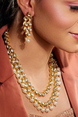 Kundan Pearl-Studded Double Layered Jewellery Set For Women 3