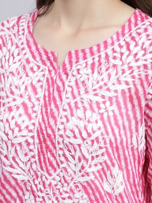 hand embroidered pink cotton lucknowi chikankari top 5