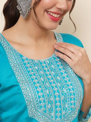 Firozi Colour Smart Resham Work Cotton Fabric Casual Wear Kurti 3