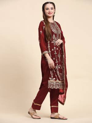 Maroon Colour Zari Work Partywear Salwaar Kameez For Party Looks 4