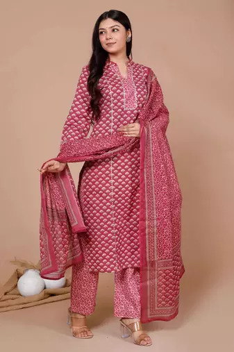 womens pink straight floral printed kurta & palazzo with dupatta set