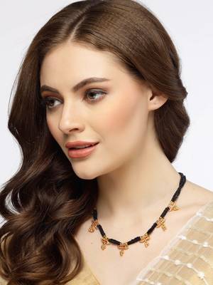 Ethnic black beads and kundan work gold plated pendants choker necklace mangalsutra 2