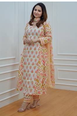 Flower printed rayon anarkali kurti with pant and dupatta 4