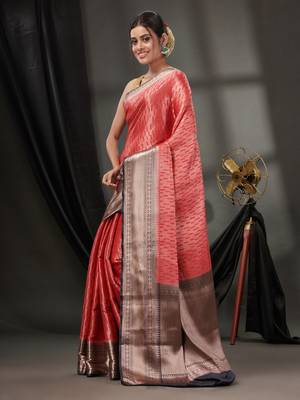 Red Blended Silk Handwoven Saree With Woven Zari Designs 3