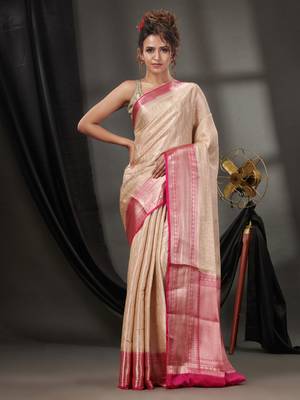 Off White Blended Silk Handwoven Saree With Woven Zari Designs 1