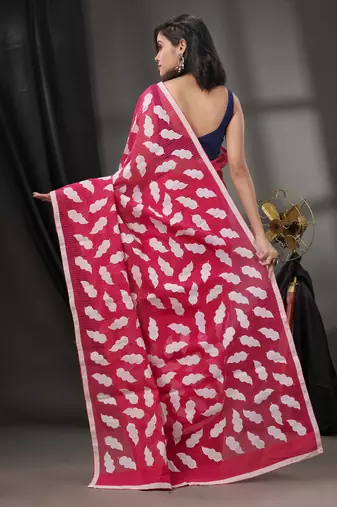 Fuchsia Blended Cotton Handwoven Saree With Leaf Applique