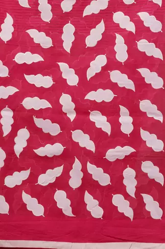 Fuchsia Blended Cotton Handwoven Saree With Leaf Applique