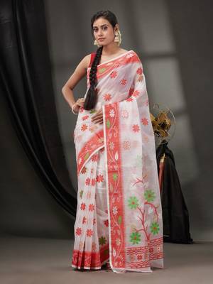 White Cotton Dhakai Jamdani Handwoven Saree With Floral Designs Without Blouse 1