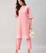 Winered woman pink schiffli with v neck lace kurta set