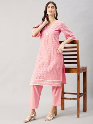 Winered woman pink schiffli with v neck lace kurta set 3