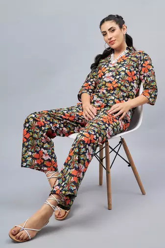 Winered woman navy blue floral print hi- low tunic co-ord set