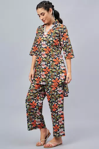 Winered woman navy blue floral print hi- low tunic co-ord set