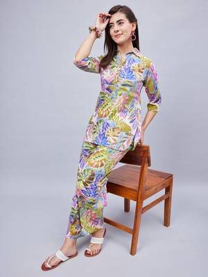 Winred woman multicolour printed collared neck co-ord set 2