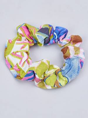 Winred woman multicolour printed collared neck co-ord set 4