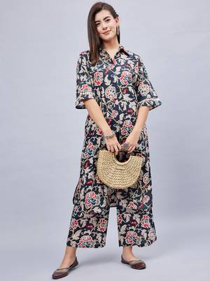 Winered woman black oversized botanical print sleeve lace co-ord set 1