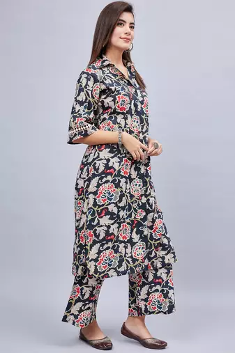 Winered woman black oversized botanical print sleeve lace co-ord set