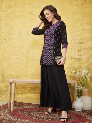 Hand Embroidered Black & Mauve Cotton Lucknowi Chikankari Indian Women Straight Kurti 5