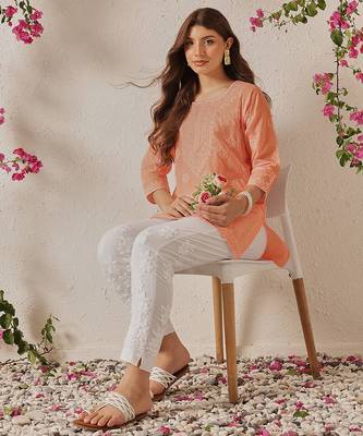 Hand Embroidered Light Peach Cotton Lucknowi Chikankari Straight Kurti For Women 6