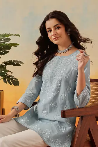 Hand Embroidered Grey Cotton Lucknowi Chikankari Short Kurti For Women
