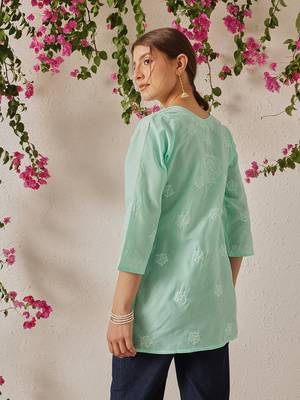 Hand Embroidered Sea Green Cotton Lucknowi Chikankari Short Kurti For Women 2