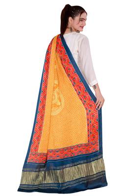 DesiButik Silk Dupatta with Zari Work 36*102 inches 2