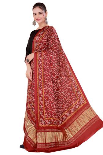 DesiButik Silk Dupatta with Zari Work 36*102 inches