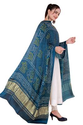 DesiButik Silk Dupatta with Zari Work 36*102 inches 1