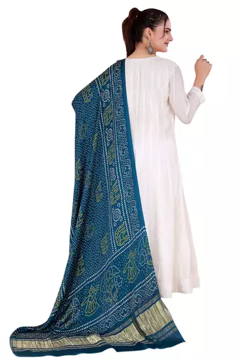 DesiButik Silk Dupatta with Zari Work 36*102 inches