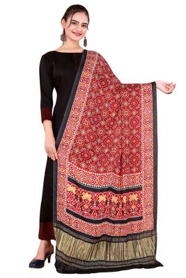 DesiButik Silk Dupatta with Zari Work 36*102 inches 1
