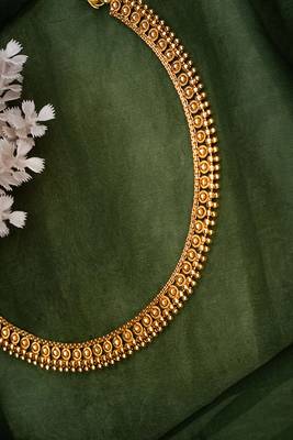 Traditional South Indian Gold Plated Necklace Set for Festive Elegance 2
