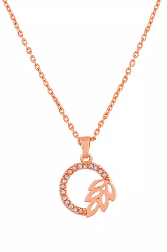 Rose gold pendant chain