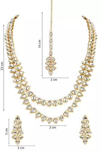 Gold Plated Traditional Kundan Necklace Jewellery Set with Earrings & Maang Tikka for Women 