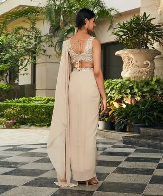 Beige zeya chikankari & mirror work concept saree set 3