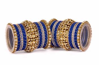 Beautiful Golden Dot Pattern Bangle Set For Two Hands 1