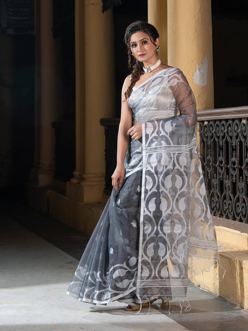 Grey Blend Silk All Body Buti With Pallu Jacquard Janmdani Saree