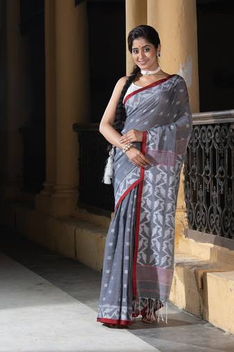 Grey Cotton All Body Buti Red Border With Pallu Jacquard Jamdani Saree